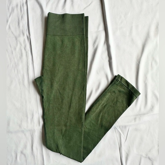 stradivarius Pants - Dark Green Stretchy Highwaisted Workout Leggings